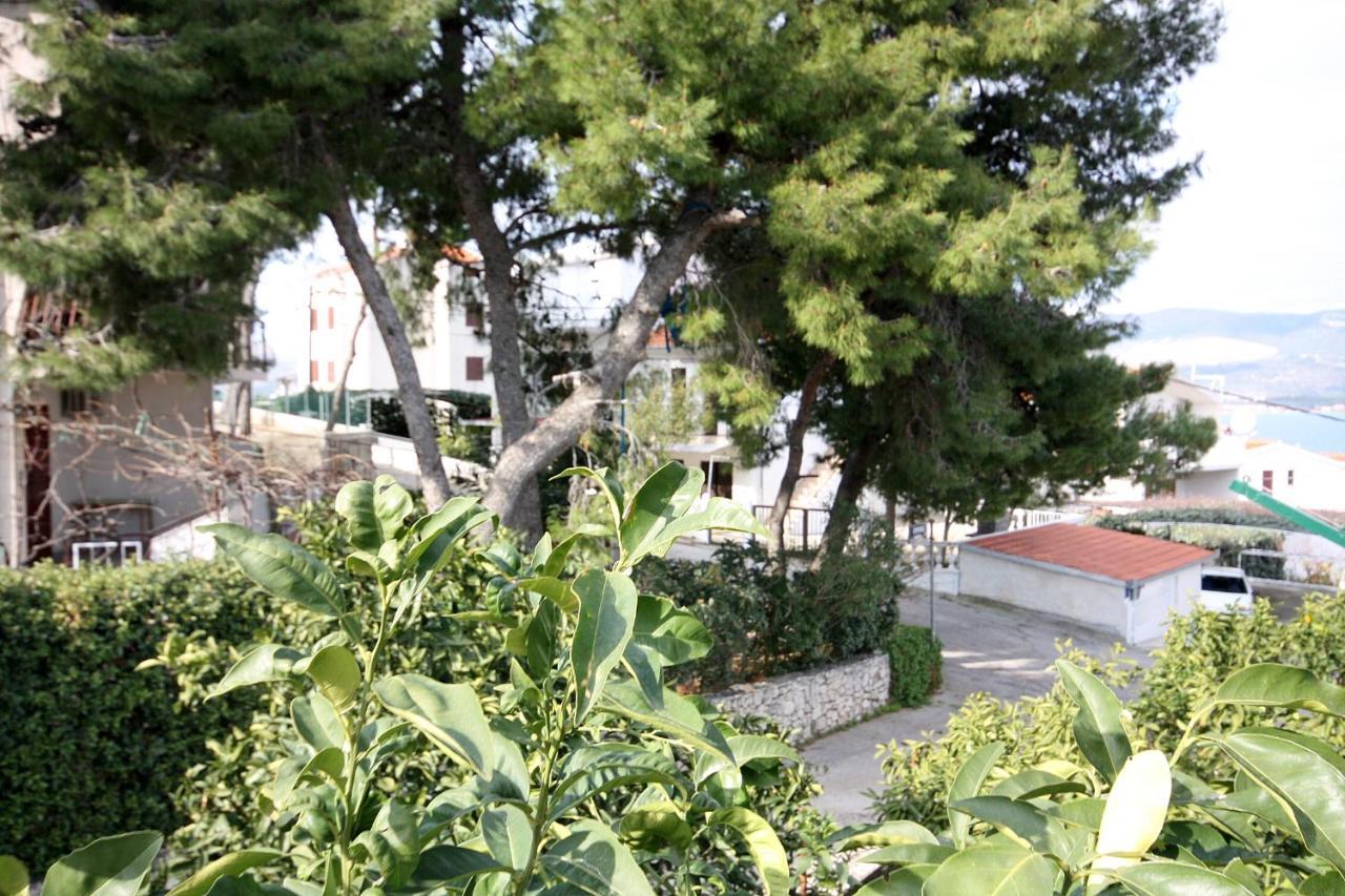 Apartments By The Sea Slatine, Ciovo - 1126 Trogir Exterior photo